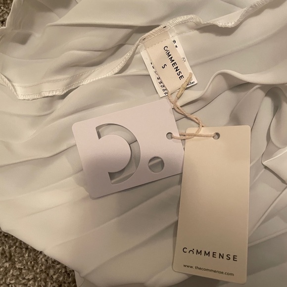 BNWT Commense - sleeveless pleated long dress, two tone - black and white - Picture 2 of 3